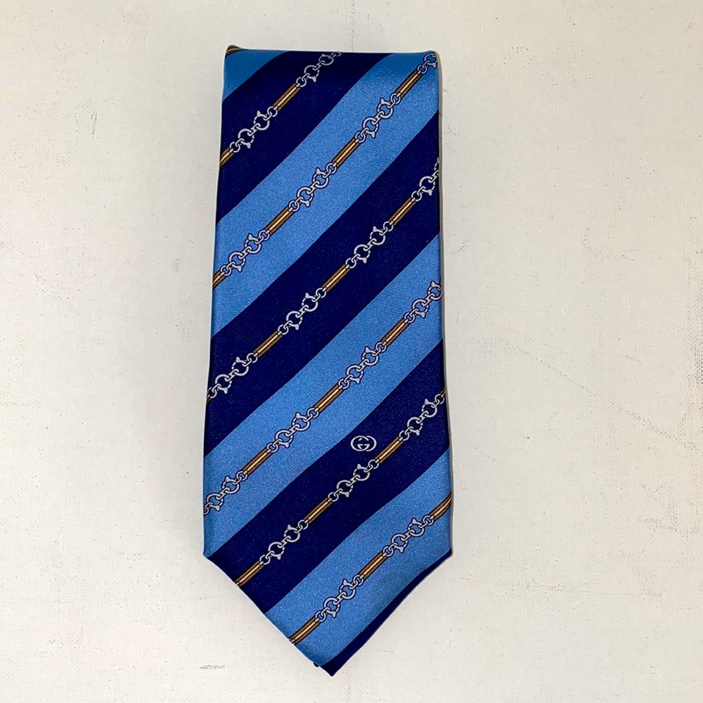 Authentic GUCCI 100% Silk Stripe Necktie
